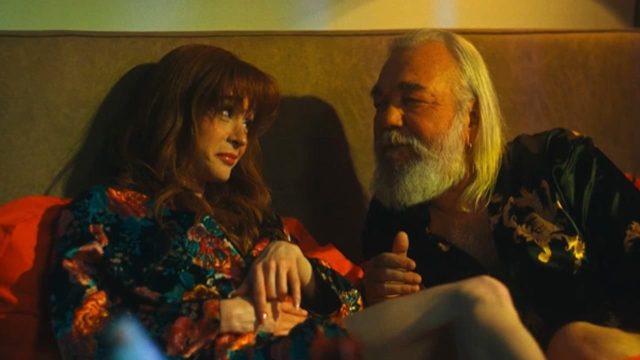 Müstehcen sahneleri sonrası Evrim Akın'dan olay gönderme