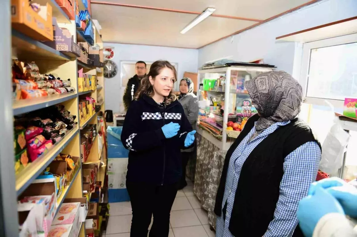 Öğrencilerin sağlığı için kantinlerde titiz denetim