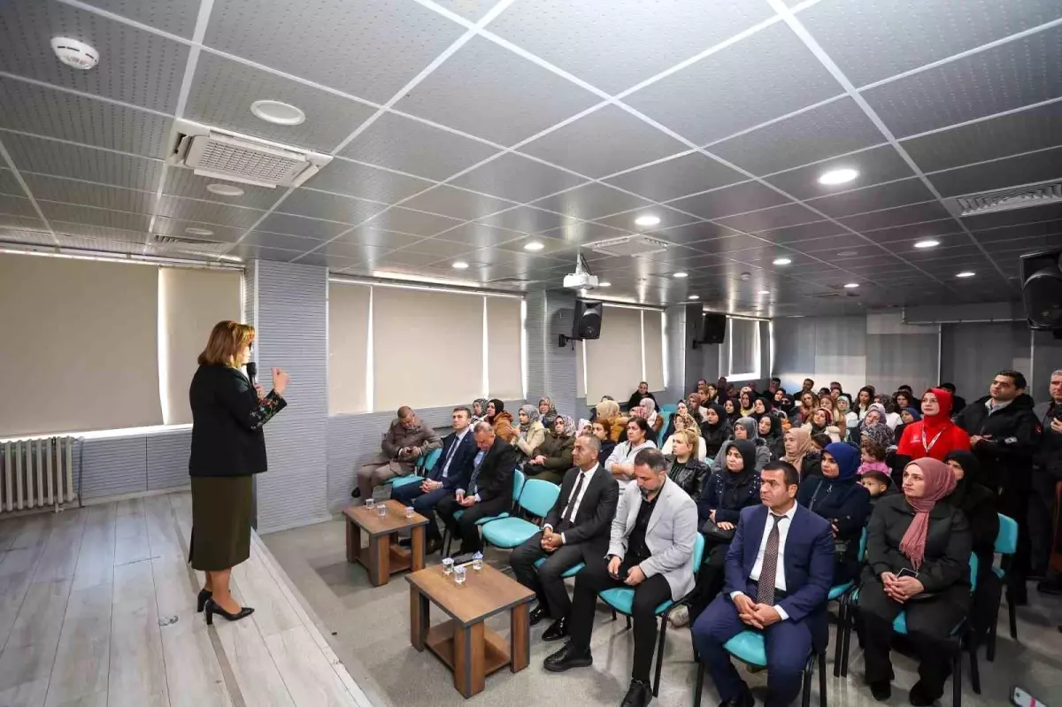 Şahin: "Çocuklarda tek tip başarı doğru değil, onları erken yaşta yeteneklere göre yönlendirmek gerekiyor"