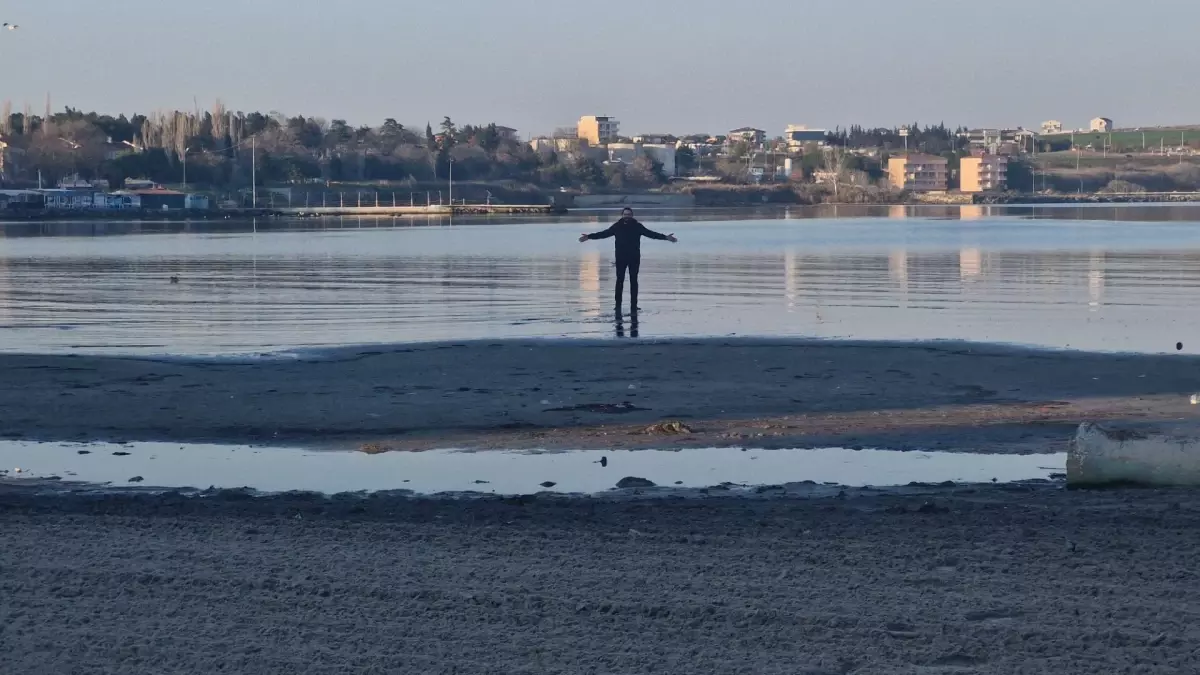 Tekirdağ\'da deniz 20 metre çekildi