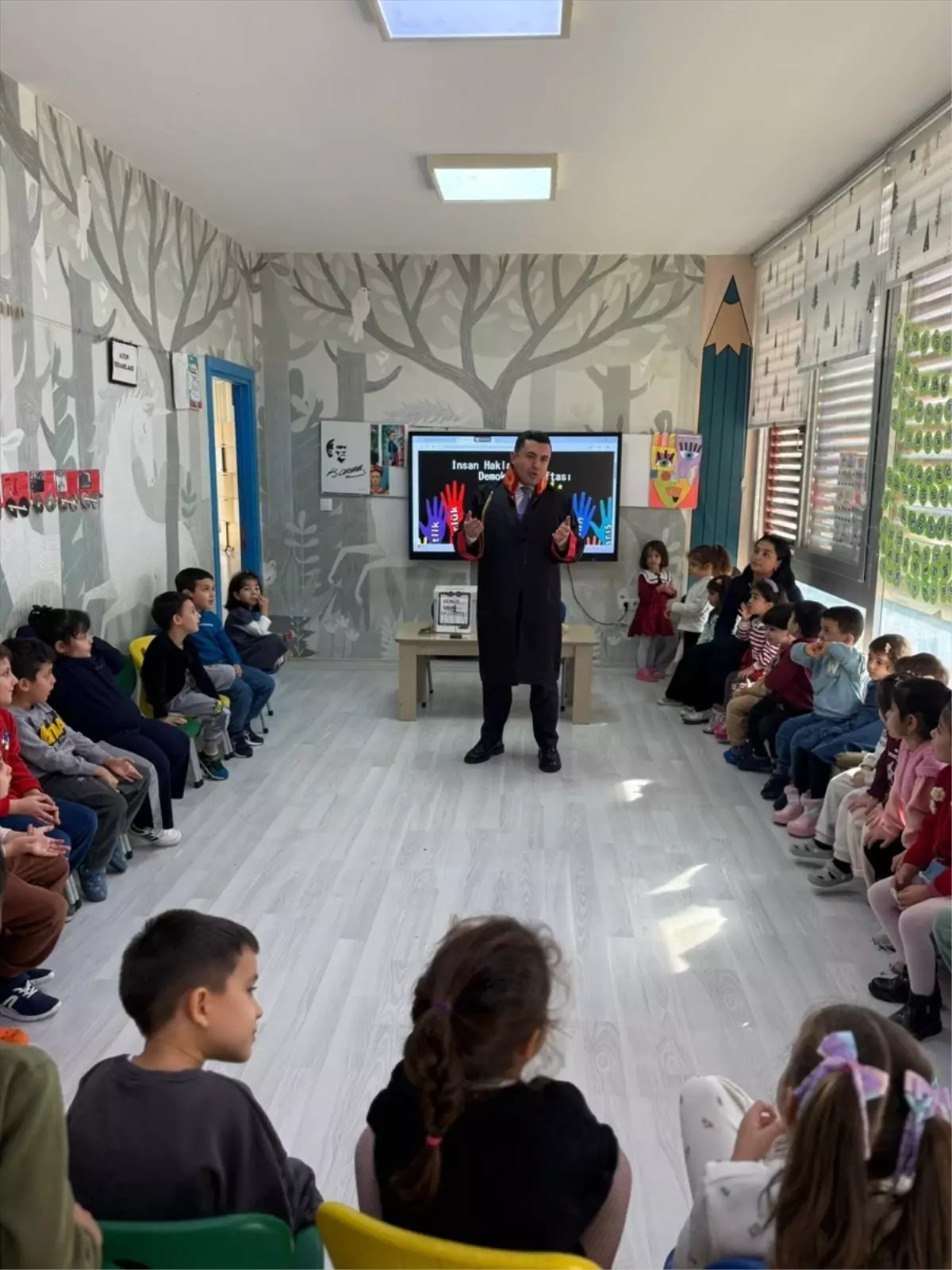 Başsavcı Çatlı, Anaokulu Öğrencileriyle İnsan Hakları Konuştu
