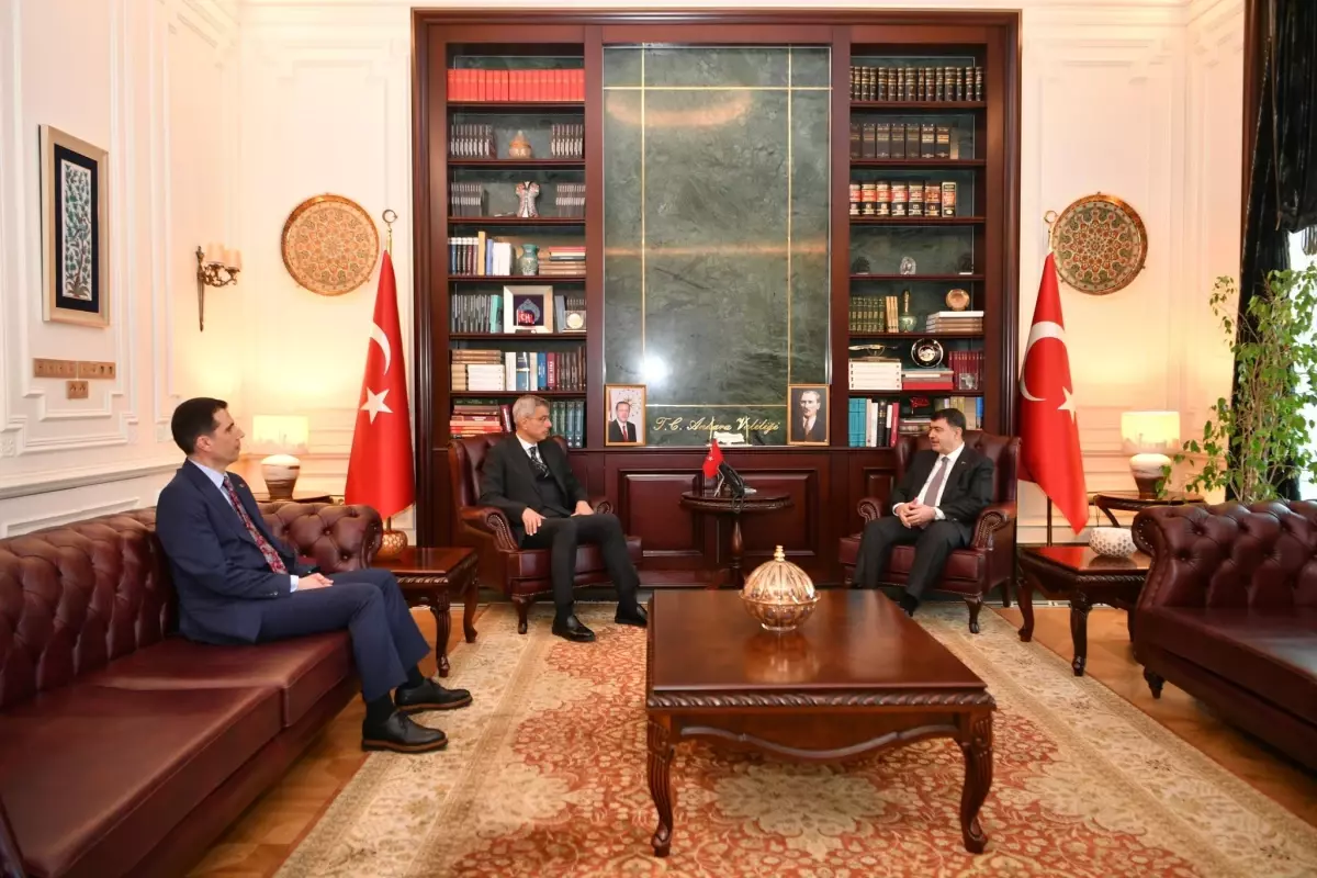 Bakan Memişoğlu\'ndan Ankara Valiliği Ziyareti