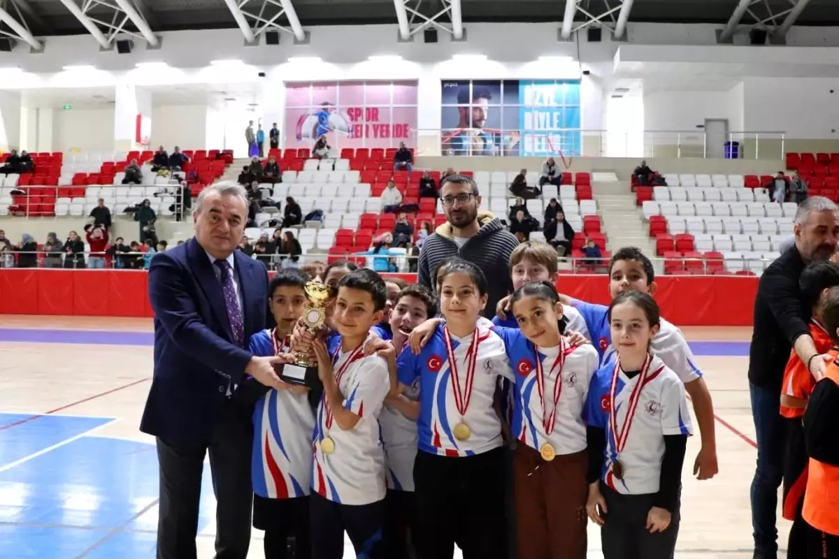 Bozüyük\'te Spor ve Oyun Müsabakaları Tamamlandı