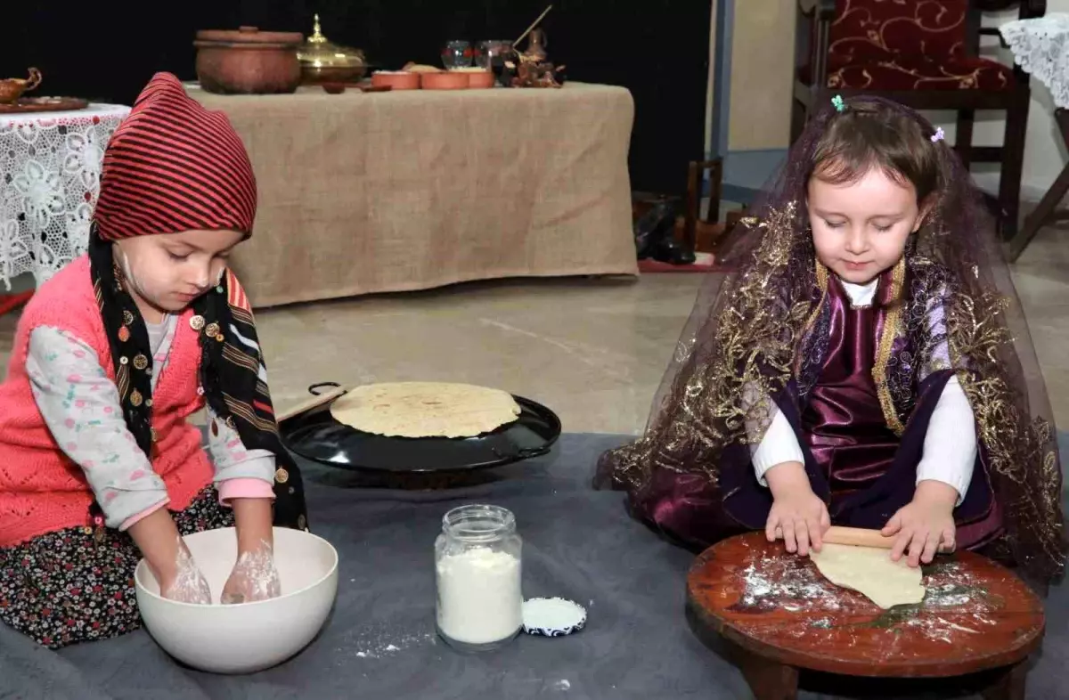 ÇEM öğrencilerinden eğlenceli Yerli Malı Haftası kutlaması