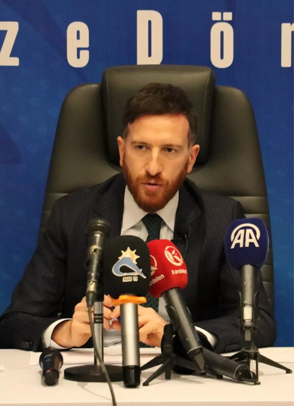 Ahmet Dal\'dan Taraftarlara Tepki