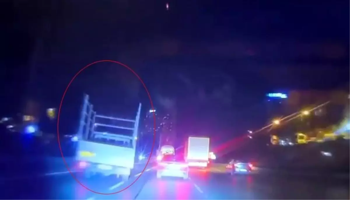 Esenyurt\'ta Alkollü Sürücü Devrildi