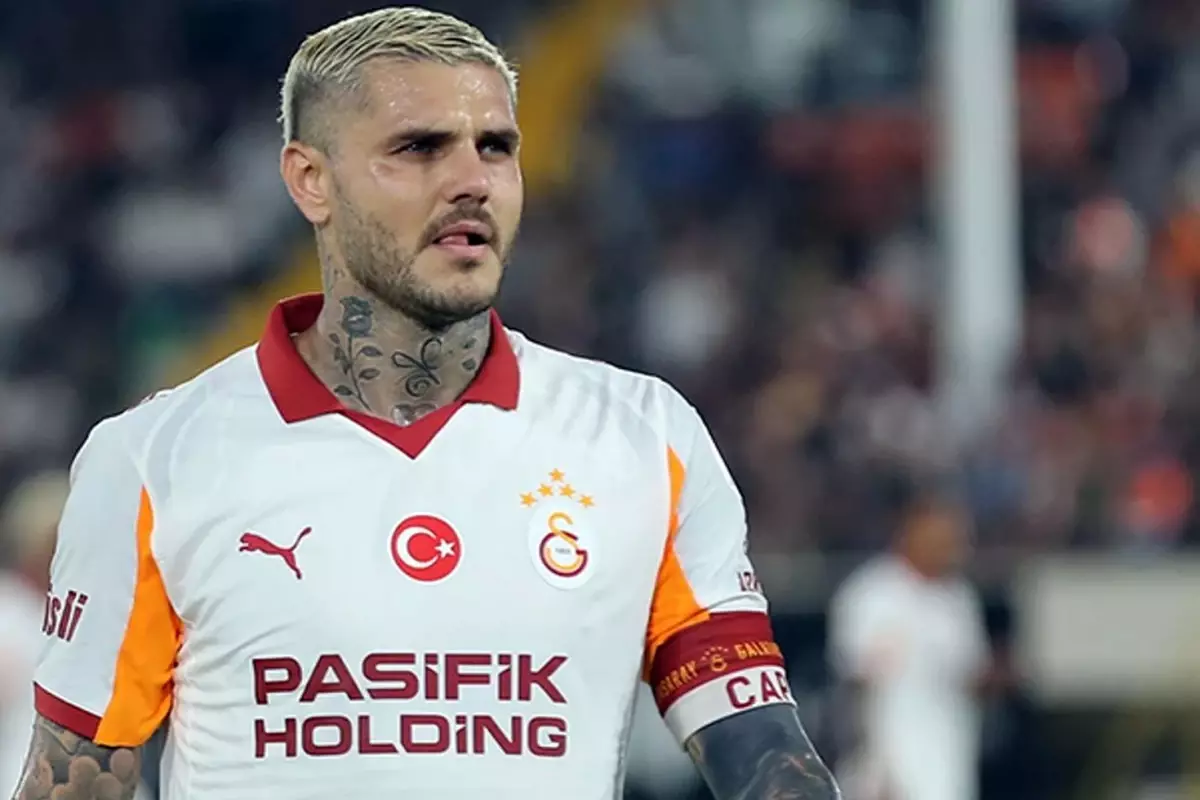 Galatasaray\'dan gece yarısı Icardi açıklaması