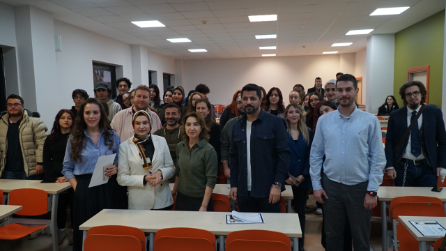 Haberler.com Kocaeli Üniversitesi'nde 'Dijital Haberciliğin Geleceği'ni anlattı