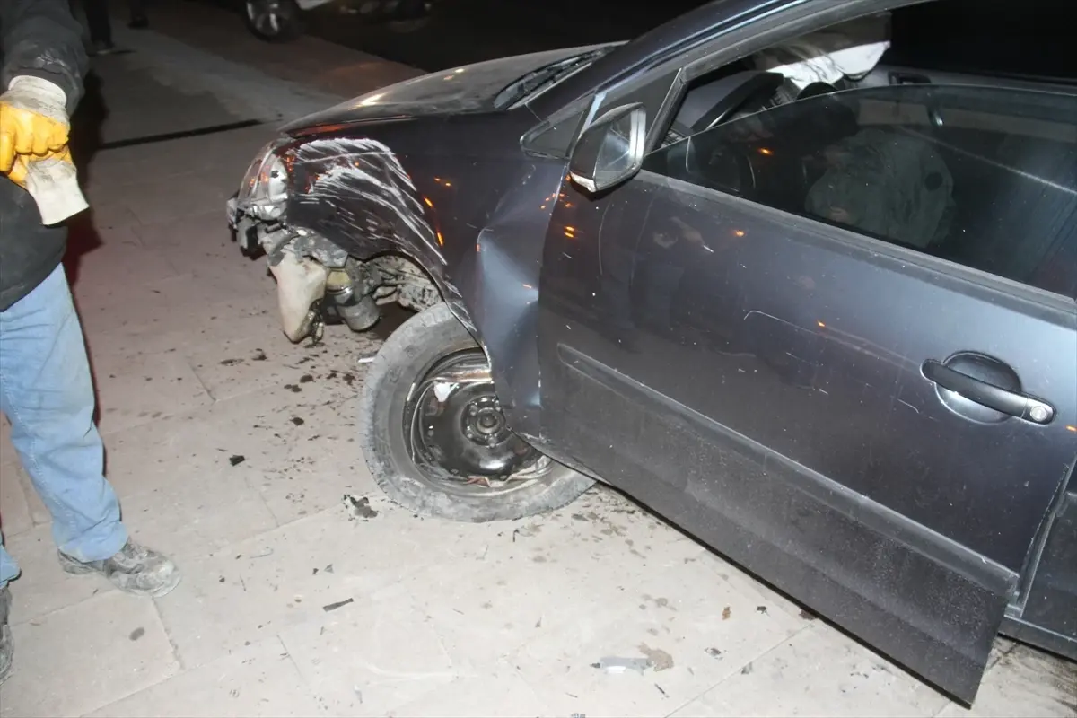 Beyşehir\'de Trafik Kazası: 4 Yaralı