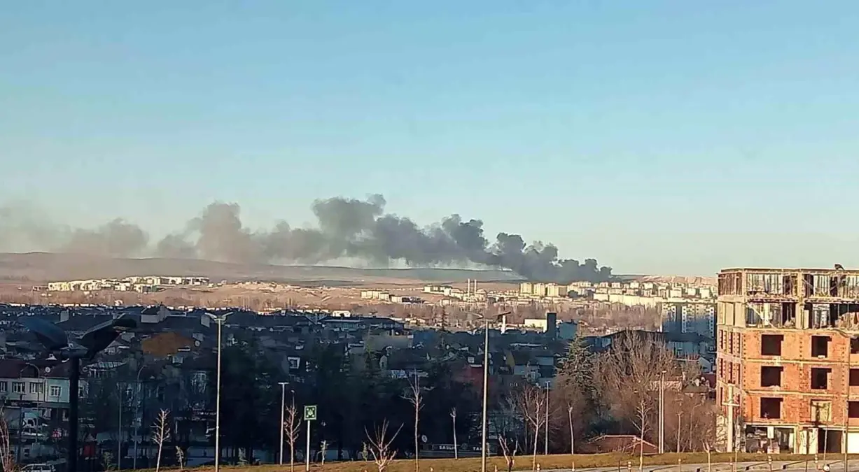 Kütahya\'da Şantiyede Yangın