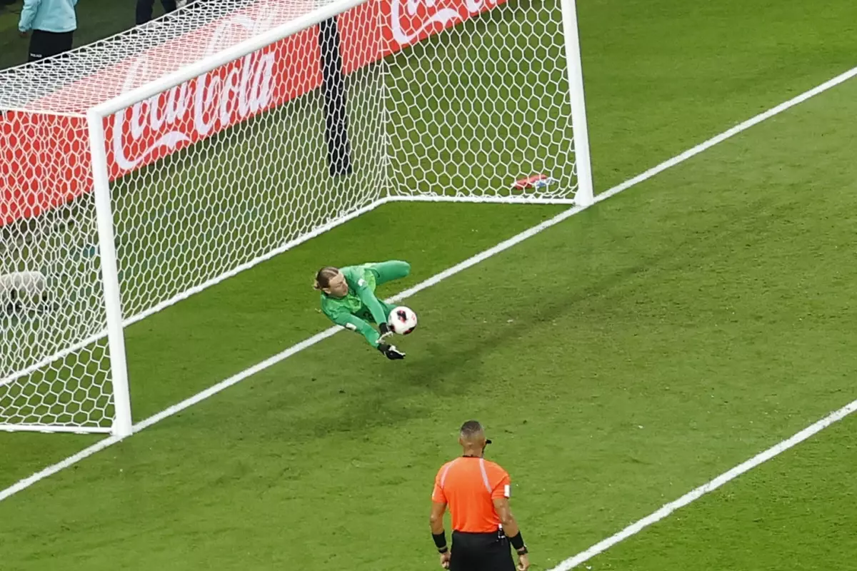 Üst üste 4 penaltı kurtardı! FIFA Kıtalararası Kupası\'nda şampiyon PSG