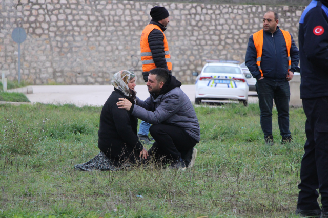 Araç direğe ok gibi saplandı! Genç avukat duruşma yolunda feci şekilde can verdi Araç direğe ok gibi saplandı! Genç avukat duruşma yolunda feci şekilde can verdi