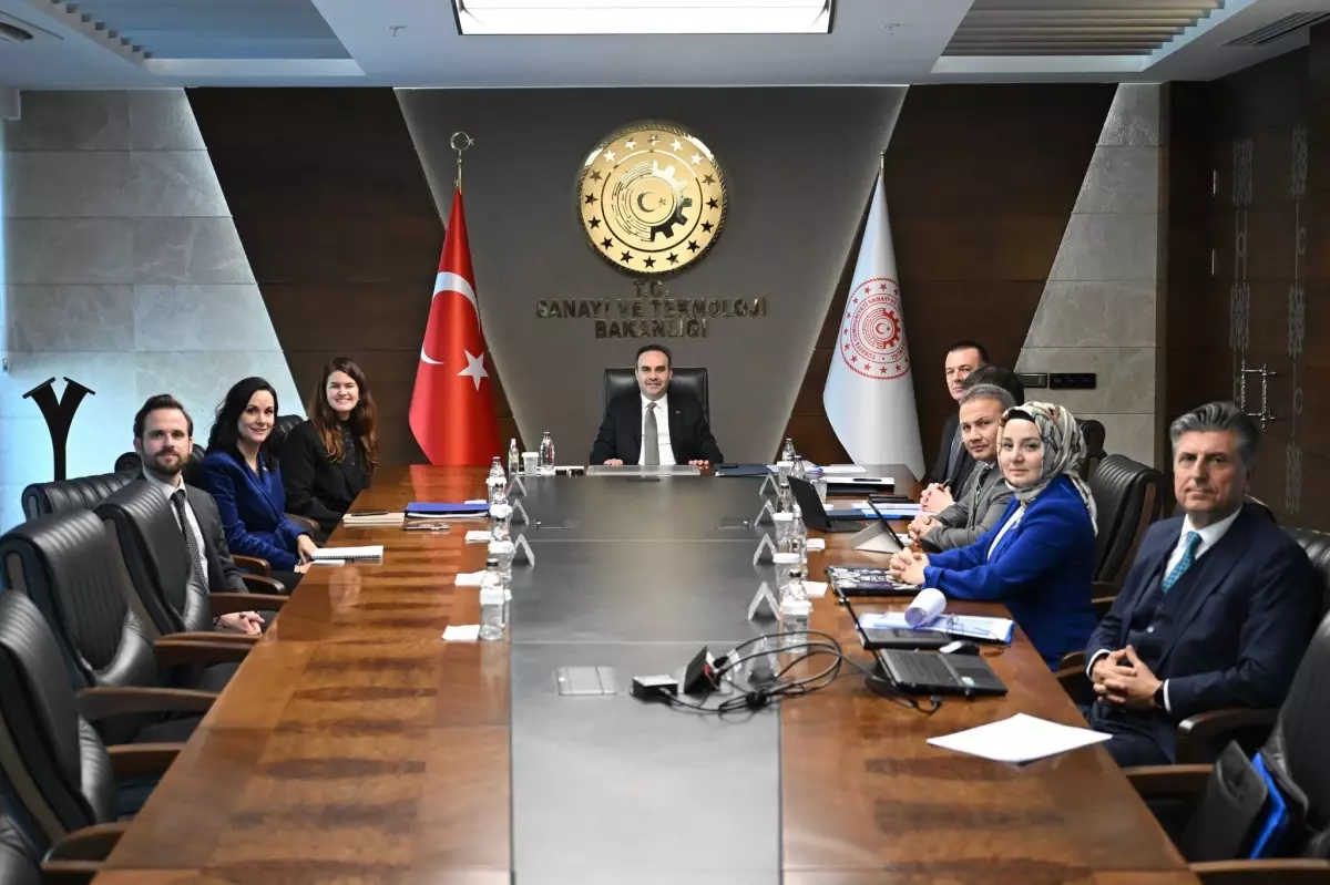 NASA Heyeti Ankara\'da Bakan Kacır ile Toplandı