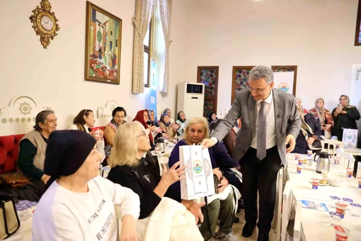 Başkan Kurnaz\'dan yaş almışlara vefa: "Her biri ayrı ayrı kıymetli"