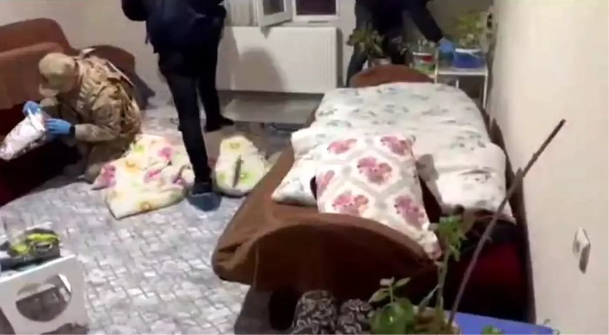 Bitlis\'te Uyuşturucu Operasyonu: 5 Tutuklama