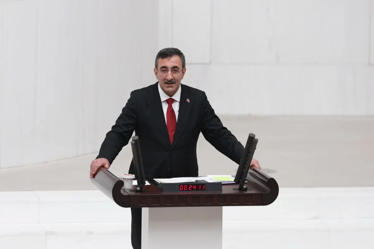 Cumhurbaşkanlığı Bütçesi Eleştirildi