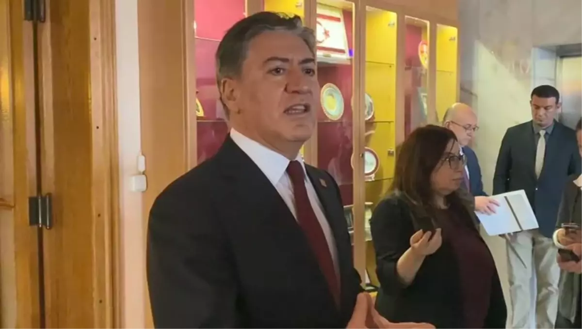 CHP, \'Terörsüz Türkiye\' raporunu TBMM\'ye sundu