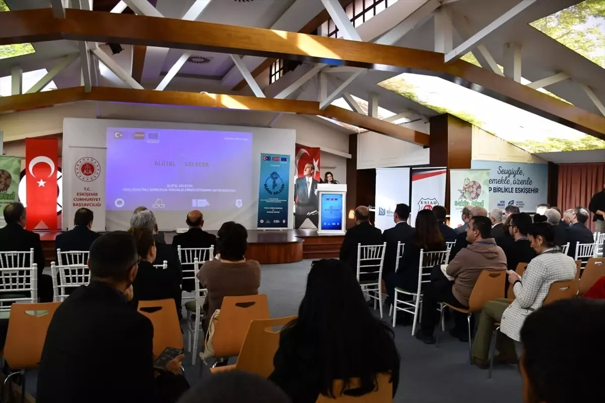 Gençler için Dijital İstihdam Projesi Tamamlandı