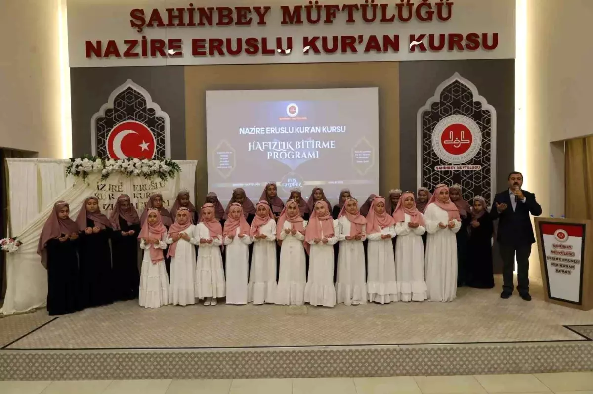 Gaziantep\'te Hafızlık İcazet Merasimi