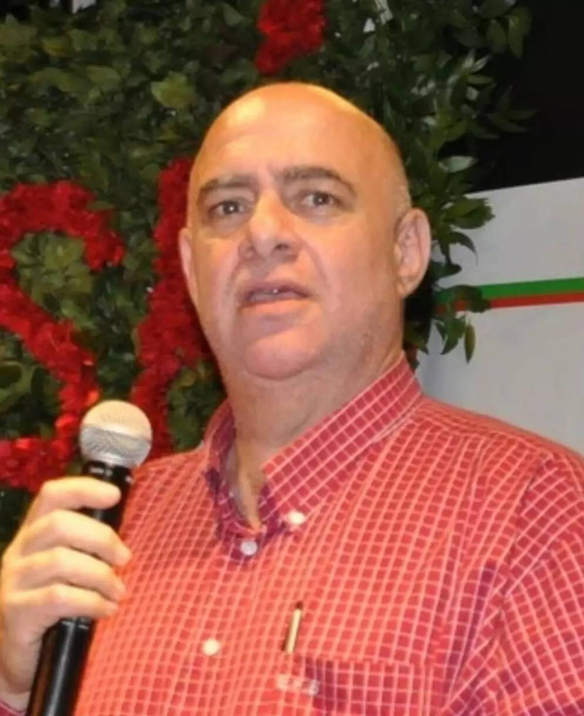 Eski Basketbolcu Baksi\'nin Ölümü