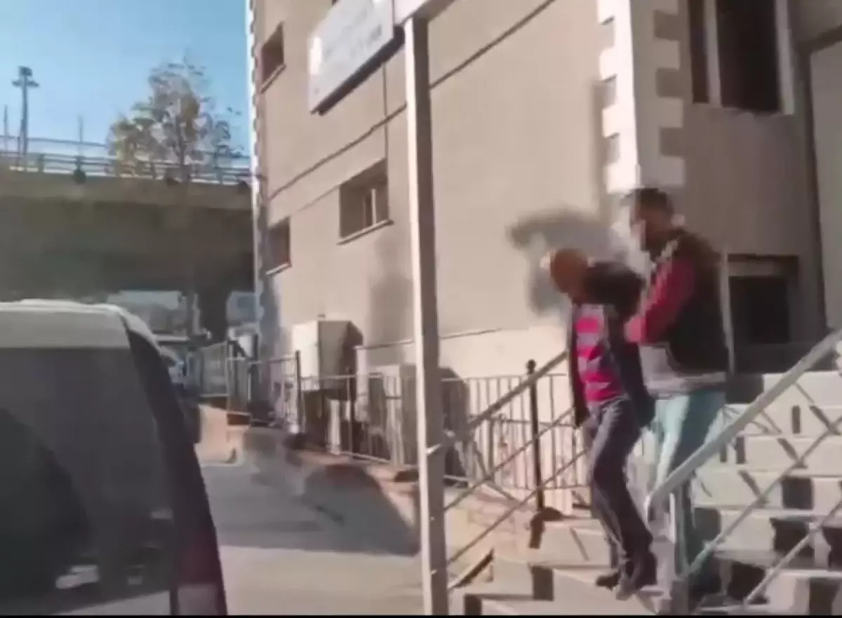 Şişli\'de Feci Kaza: İki Ölü, Altı Yaralı