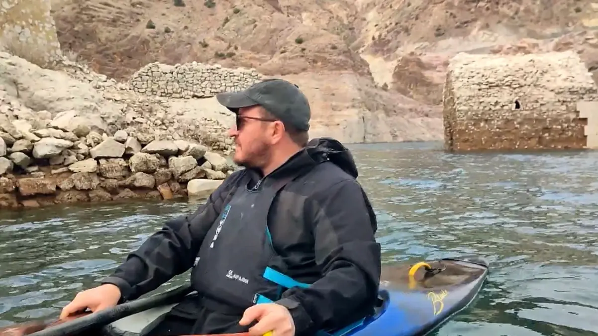 Tekkale Kalesi Su Altından Gün Yüzüne Çıktı