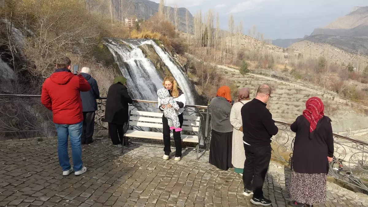 Tortum Şelalesi\'nde Turnike Uygulaması
