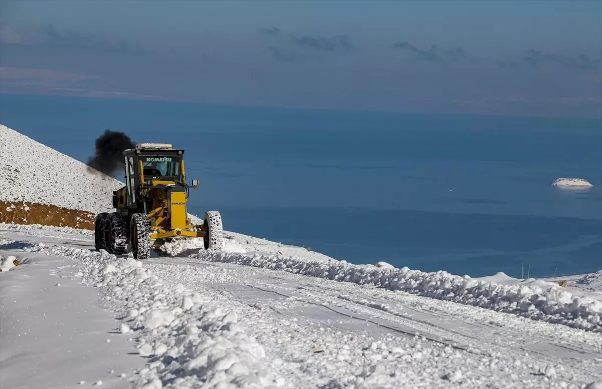 Van\'da Karla Mücadele Devam Ediyor