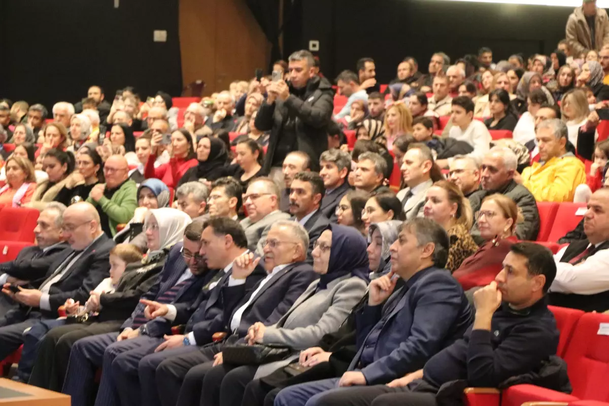 Kayseri\'de Türkiye\'nin İlk Adliye Ritim Topluluğu Kuruldu