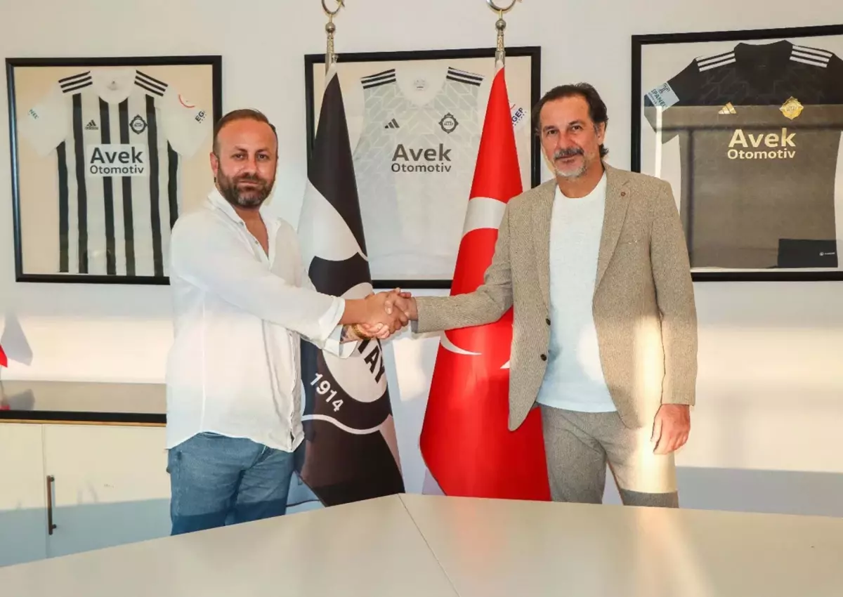 Altay\'da Başkan ve Hoca Arasında Gerilim
