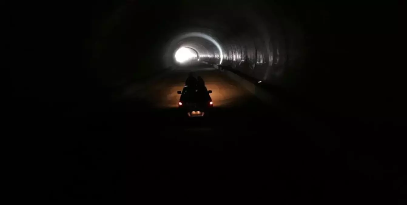 Hatay\'da Otoyol Projesinde İlk Işık Görüldü