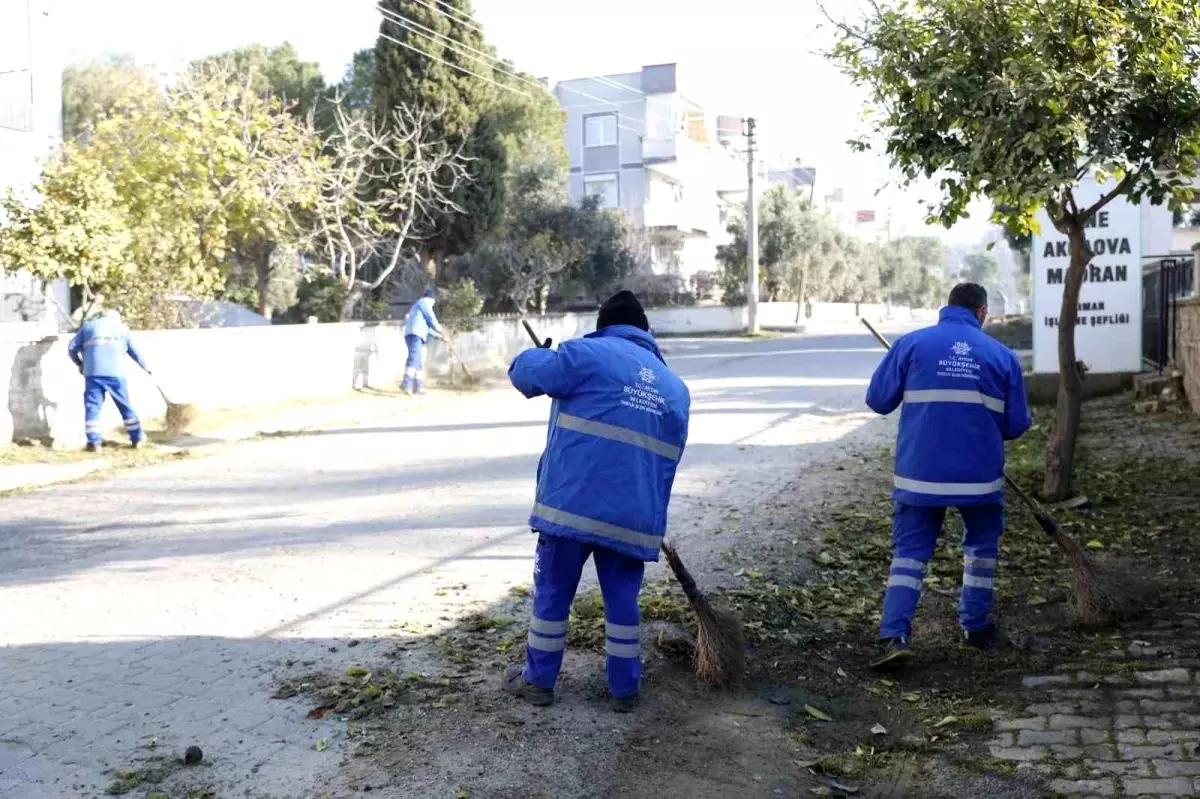 Çine\'de sahaya inen ekipler temizlik ve bakım çalışması yaptı