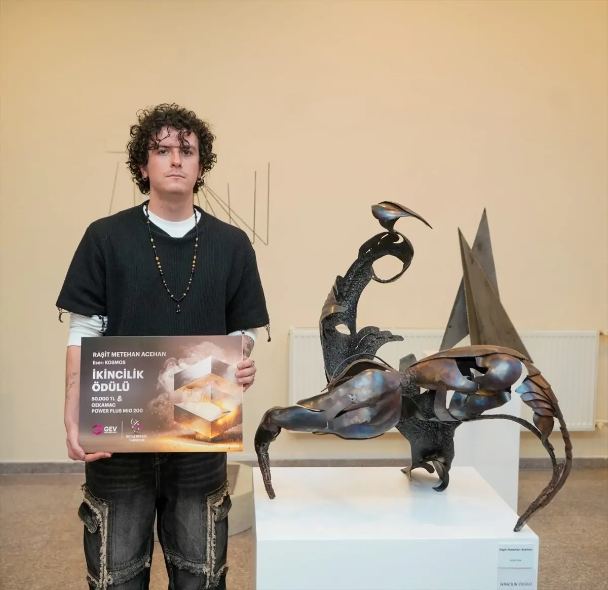 Gedik Vakfı\'ndan Metal Heykel Yarışması