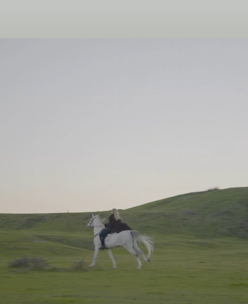 Hayranlarını korkuttu! Aleyna Kalaycıoğlu talihsiz bir kaza atlattı