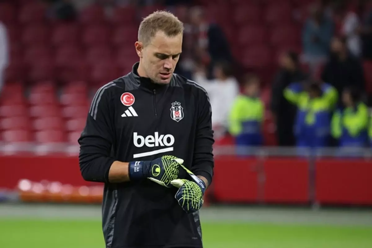 İpler tamamen koptu! Mert Günok Beşiktaş\'tan ayrılıyor