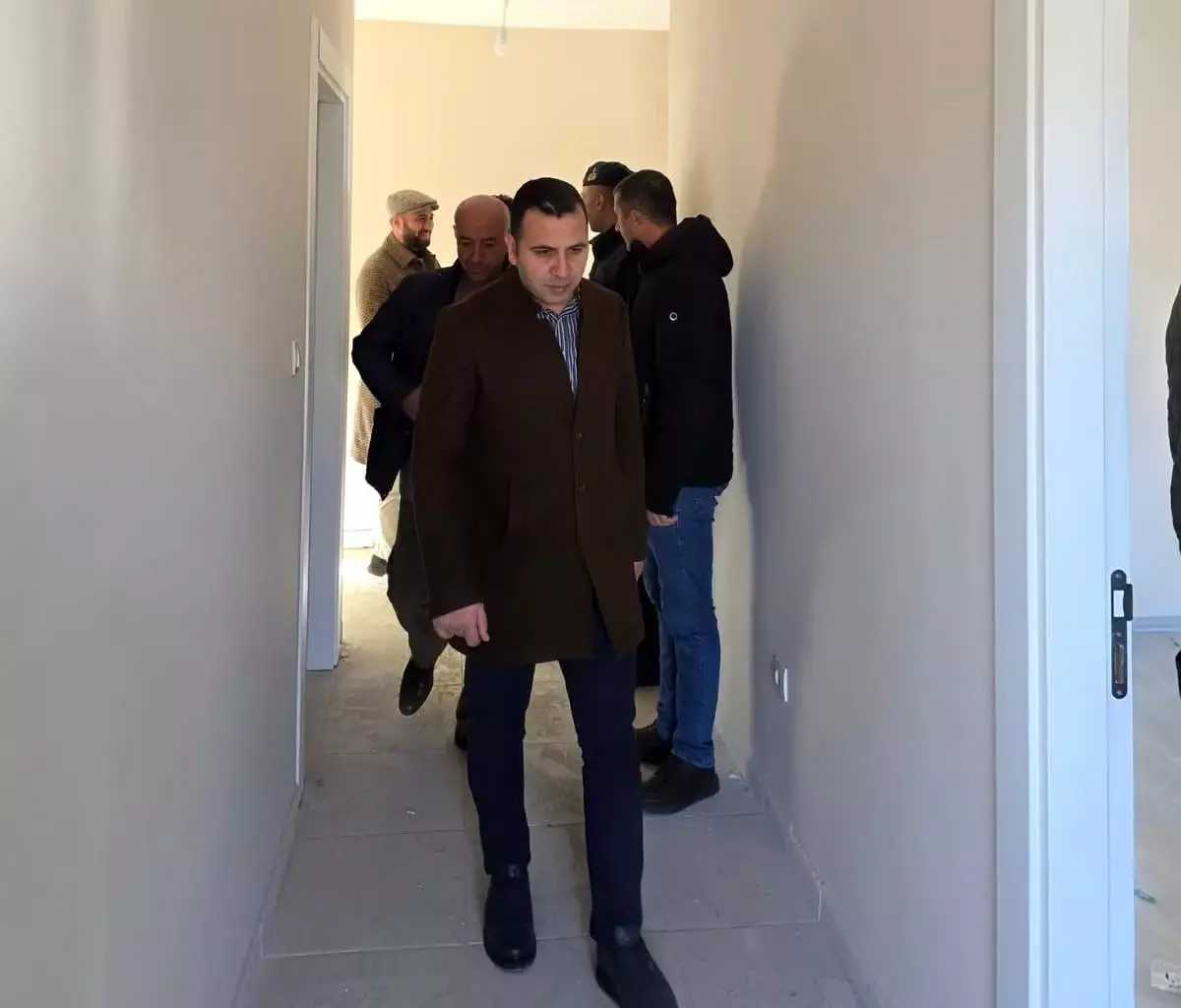 Gölbaşı Kaymakamı Köy Evlerini İnceledi