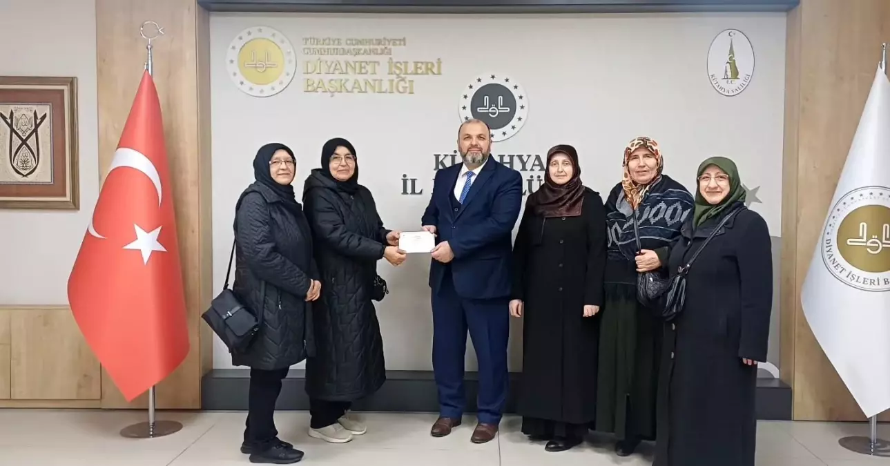 Kütahya Kur\'an Kursu\'ndan Gazze\'ye Destek