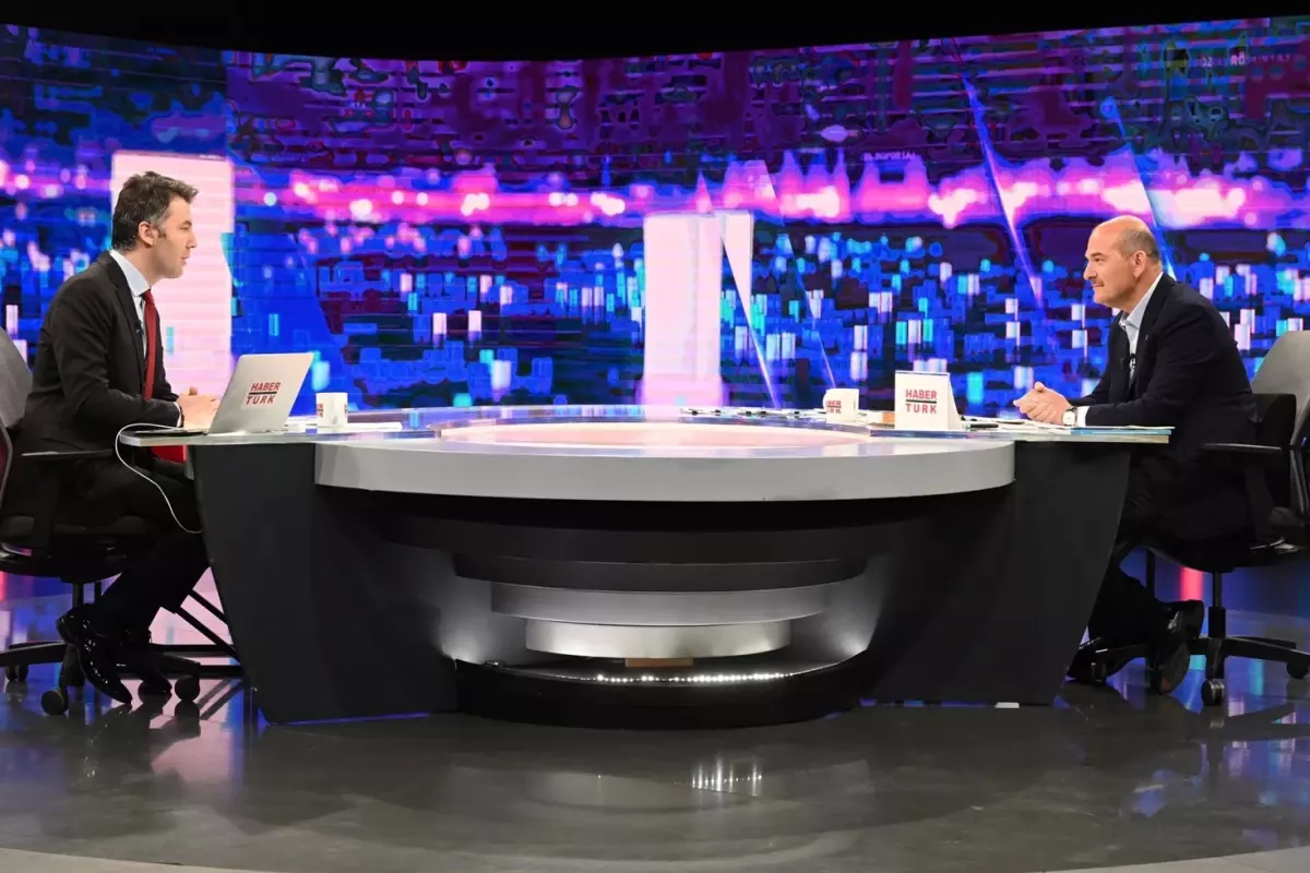 "Mehmet Akif alem yaparken görüntülü arardı" iddialarına Süleyman Soylu\'dan yanıt