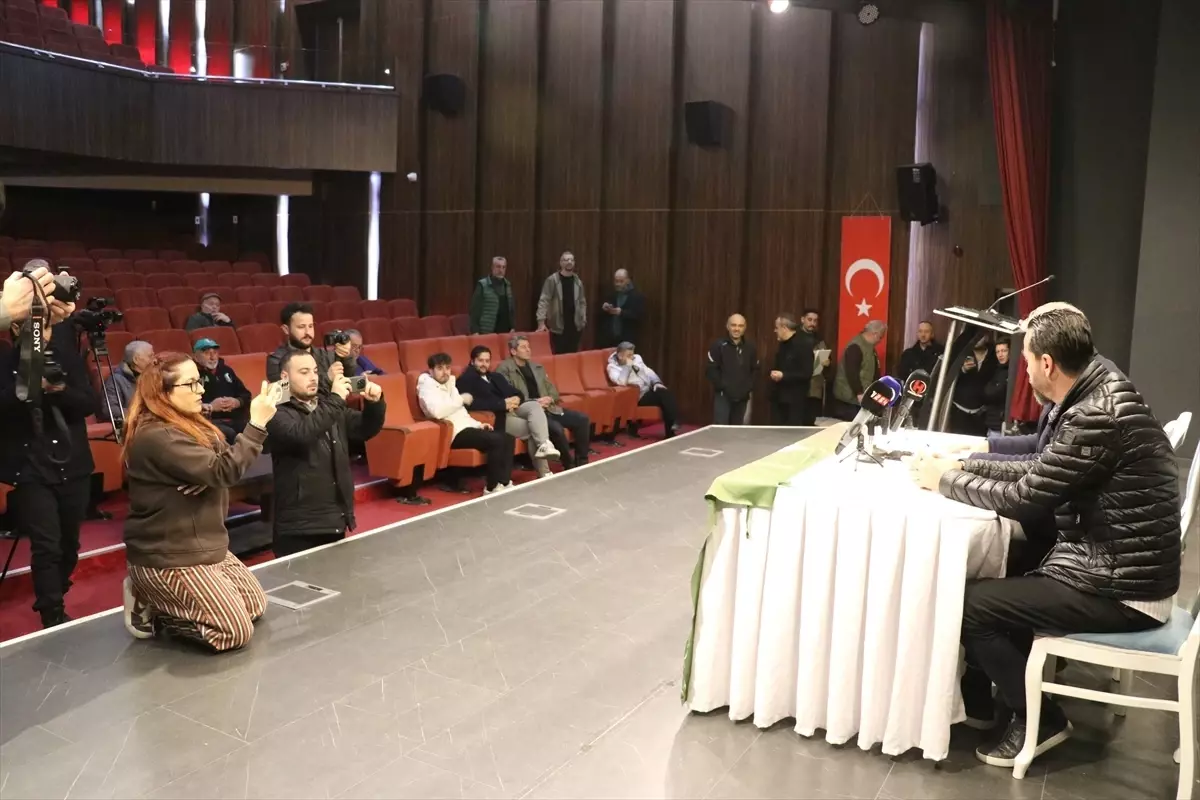 Sakaryaspor\'un Genel Kurulu Ertelendi