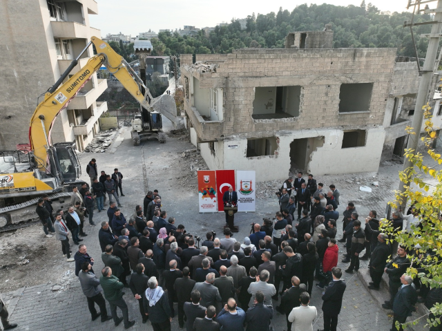 Şanlıurfa'da Büyükşehir Belediyesi Yeşil Dönüşüm Projesi'ni başlattı! 250 bağımsız birim kamulaştırıldı