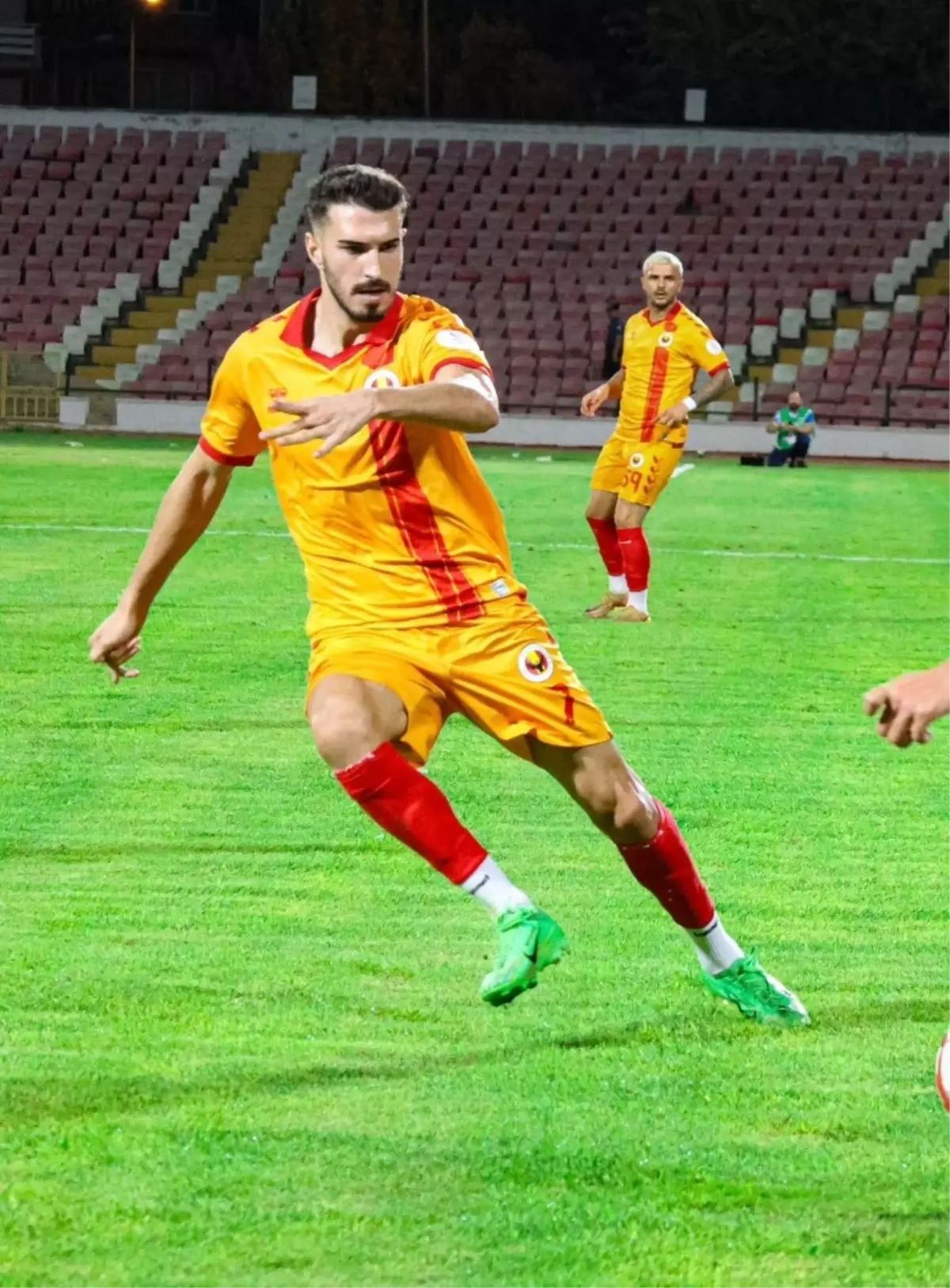 Mustafa Çalışkan ile Tire 2021 FK Play-Off\'a Yükseliyor