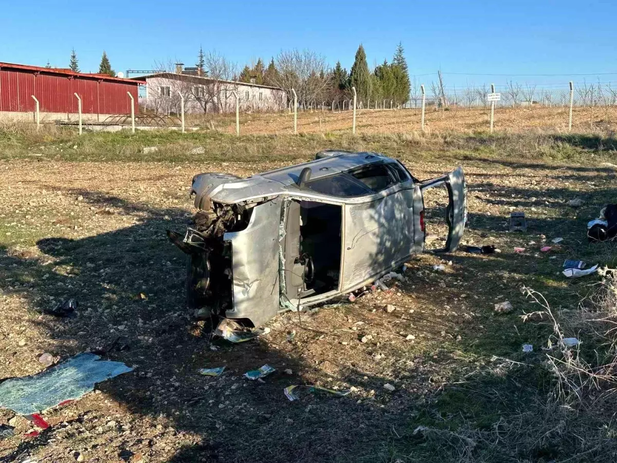 Uşak\'ta Kaza: 5 Yaralı