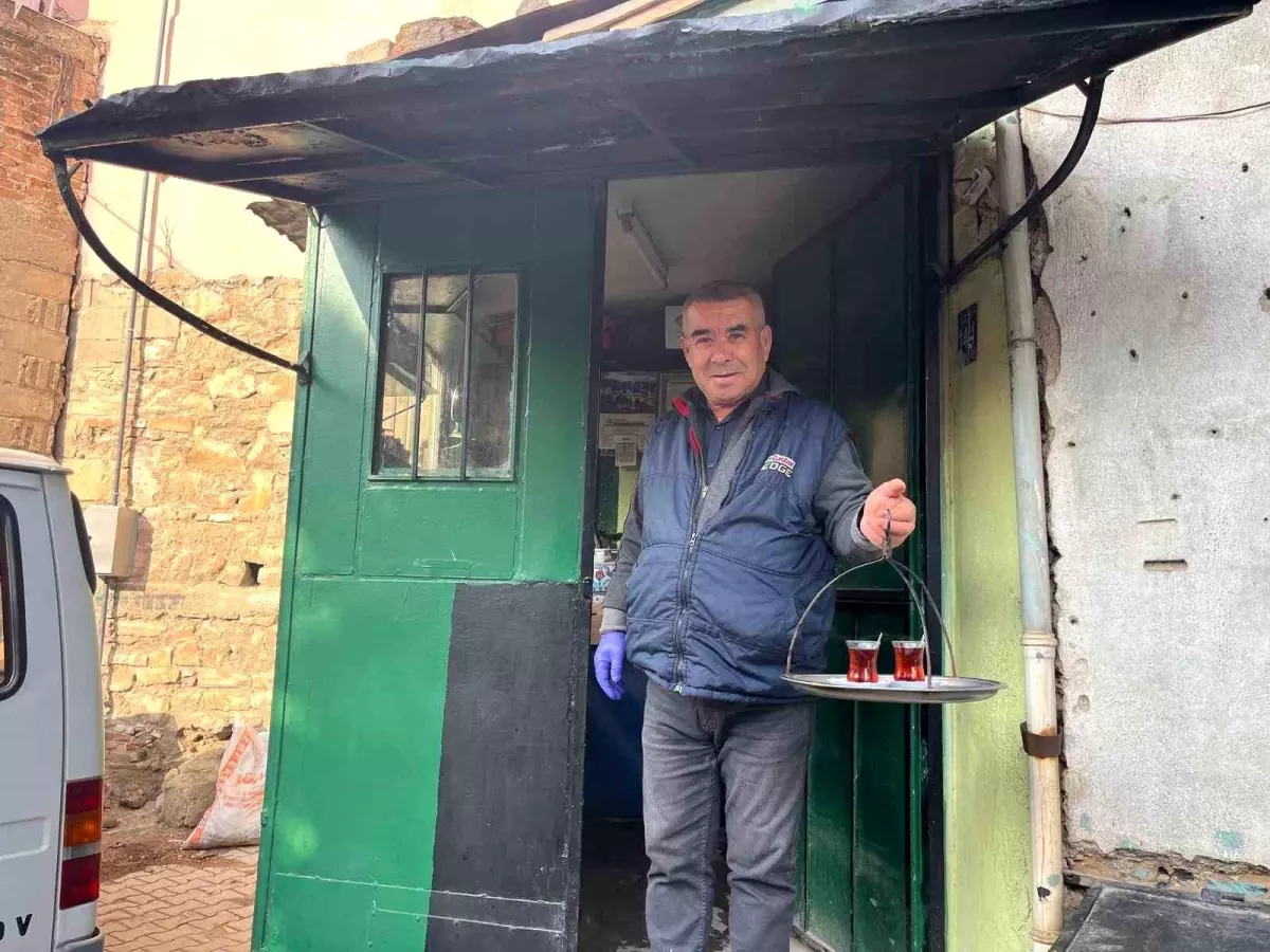 Baba Mesleğiyle Yaşayan Mehmet