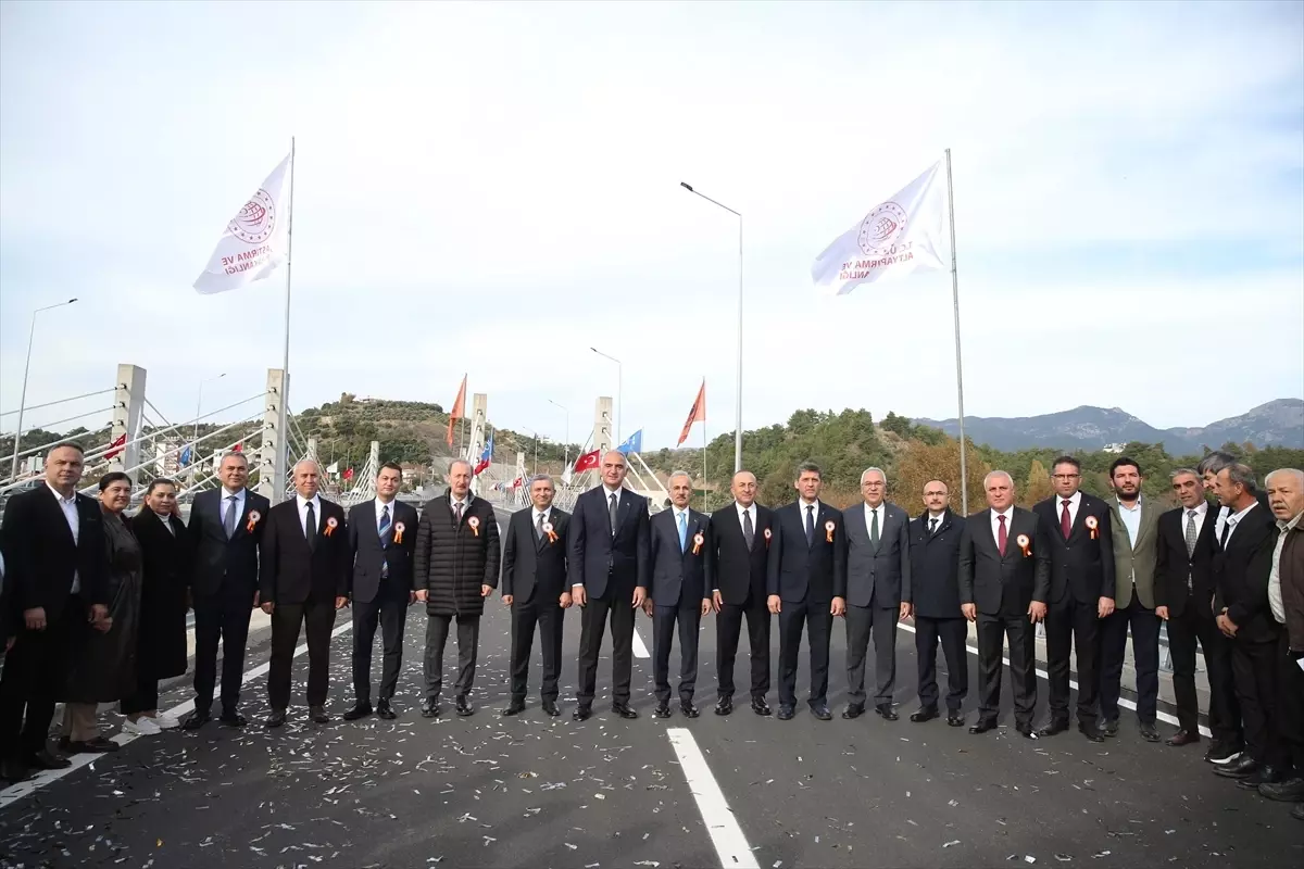 Gazipaşa Havaalanı Genişletiliyor