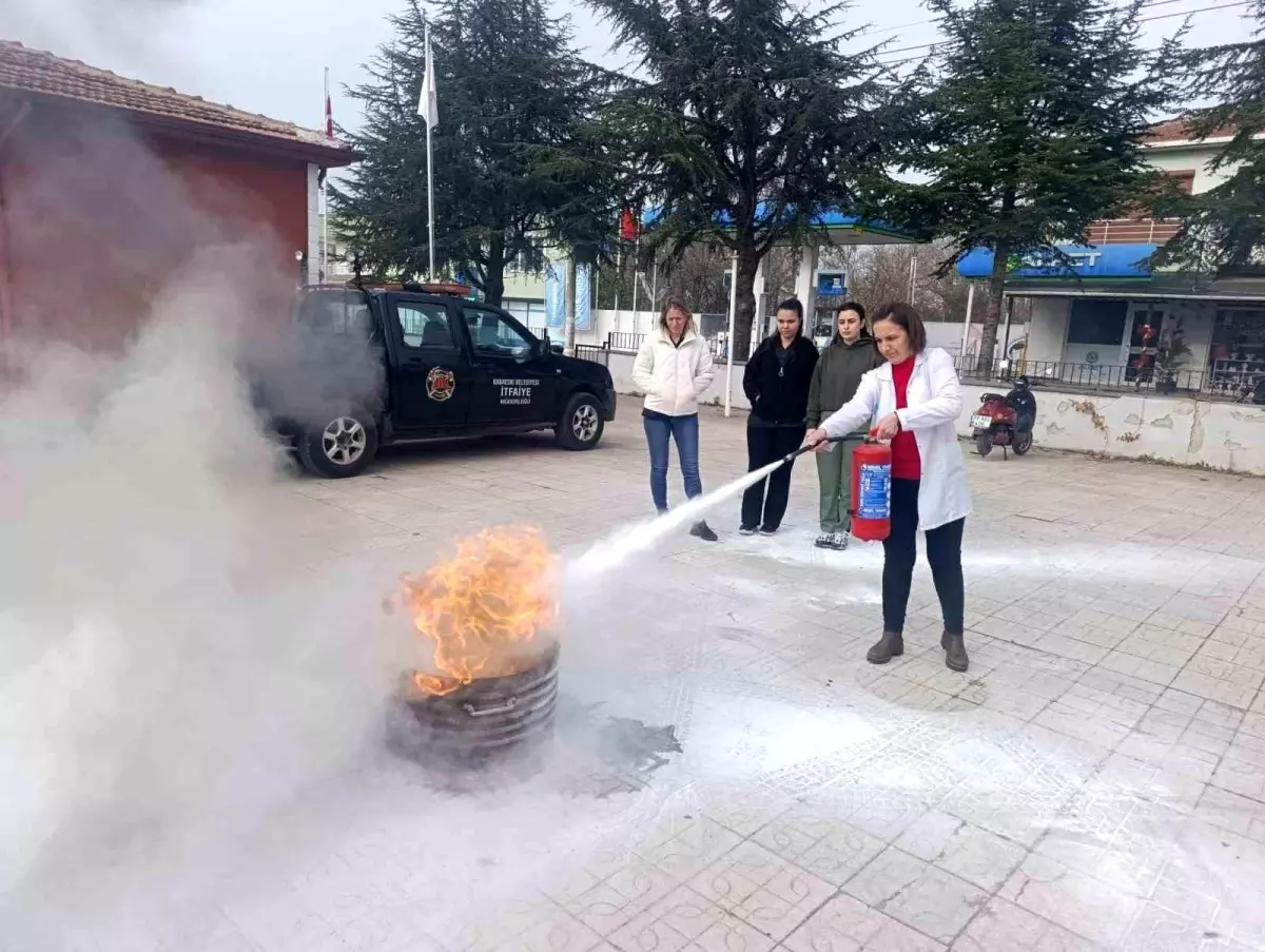 Babaeski\'de aile sağlık merkezlerinde yangın eğitimi verildi