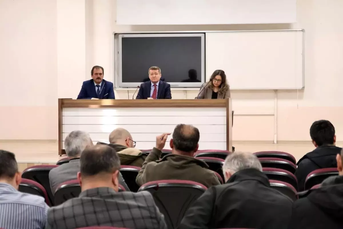 Bilecik\'te Devamsızlıkla Mücadele Toplantısı