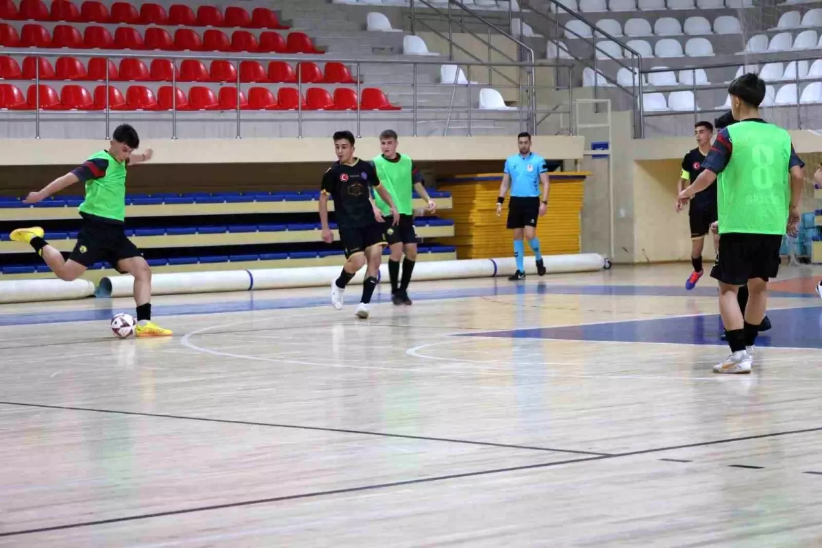 Bilecik\'te Futsal Heyecanı