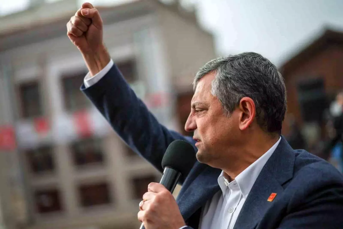 Özgür Özel\'den Sert Mesaj: Meriç\'i İyi Tutun