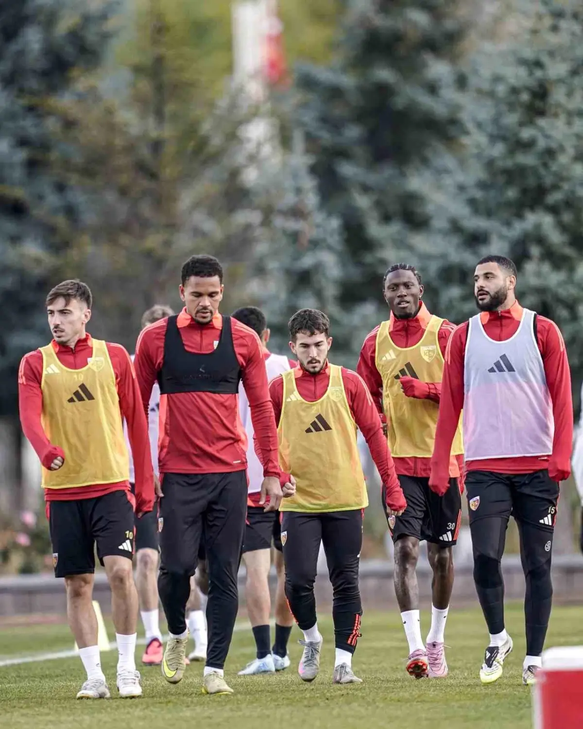 Kayserispor 5 Eksikle Konyaspor\'u Ziyaret Edecek