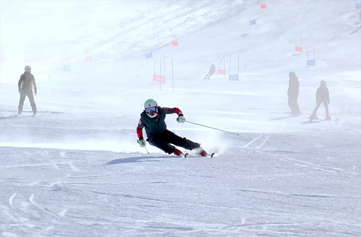 Olimpiyat Hayaliyle Çalışan Milli Sporcu